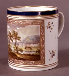 Kubek Pinxton, malowany z widokiem Chatswortha, ok. 1800 (porcelana)